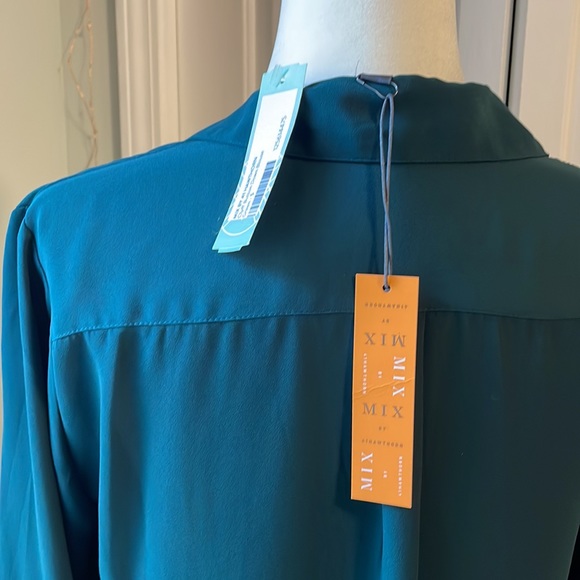 Dark Green Button Up Blouse - Picture 5 of 5